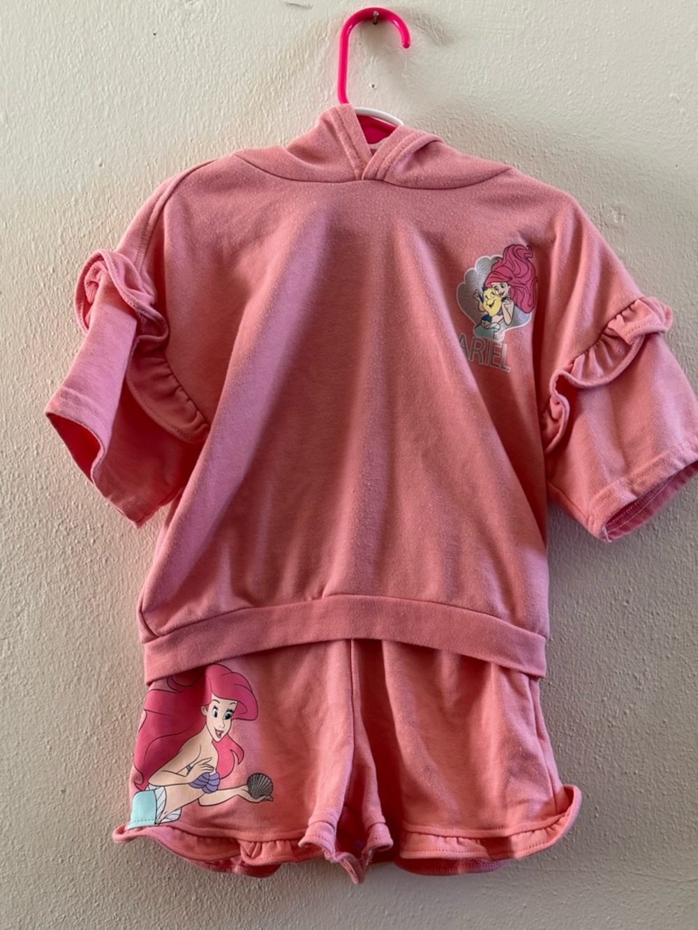 Disney Little Mermaid 2pc Set Coral Short Sleeve Hoodie & Ruffle Shorts Size 6